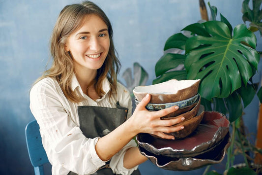 Creative entrepreneur, happy because she'd practice self love